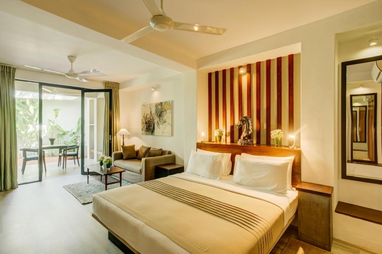 Deluxe King Room with Private Courtyard & Sitting Area - Early Check-in & Late Check-out (on availability),1158575547:JPEG